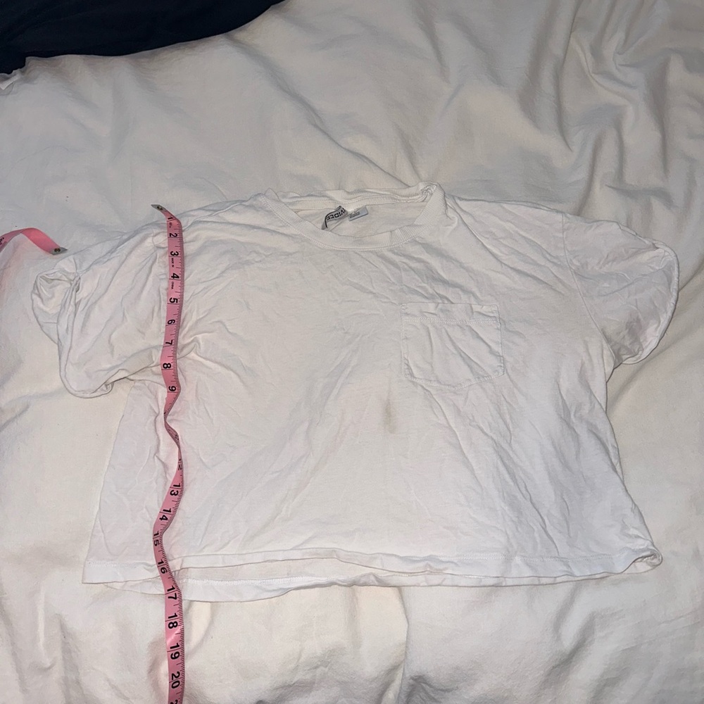 White Cropped Pocket Tee